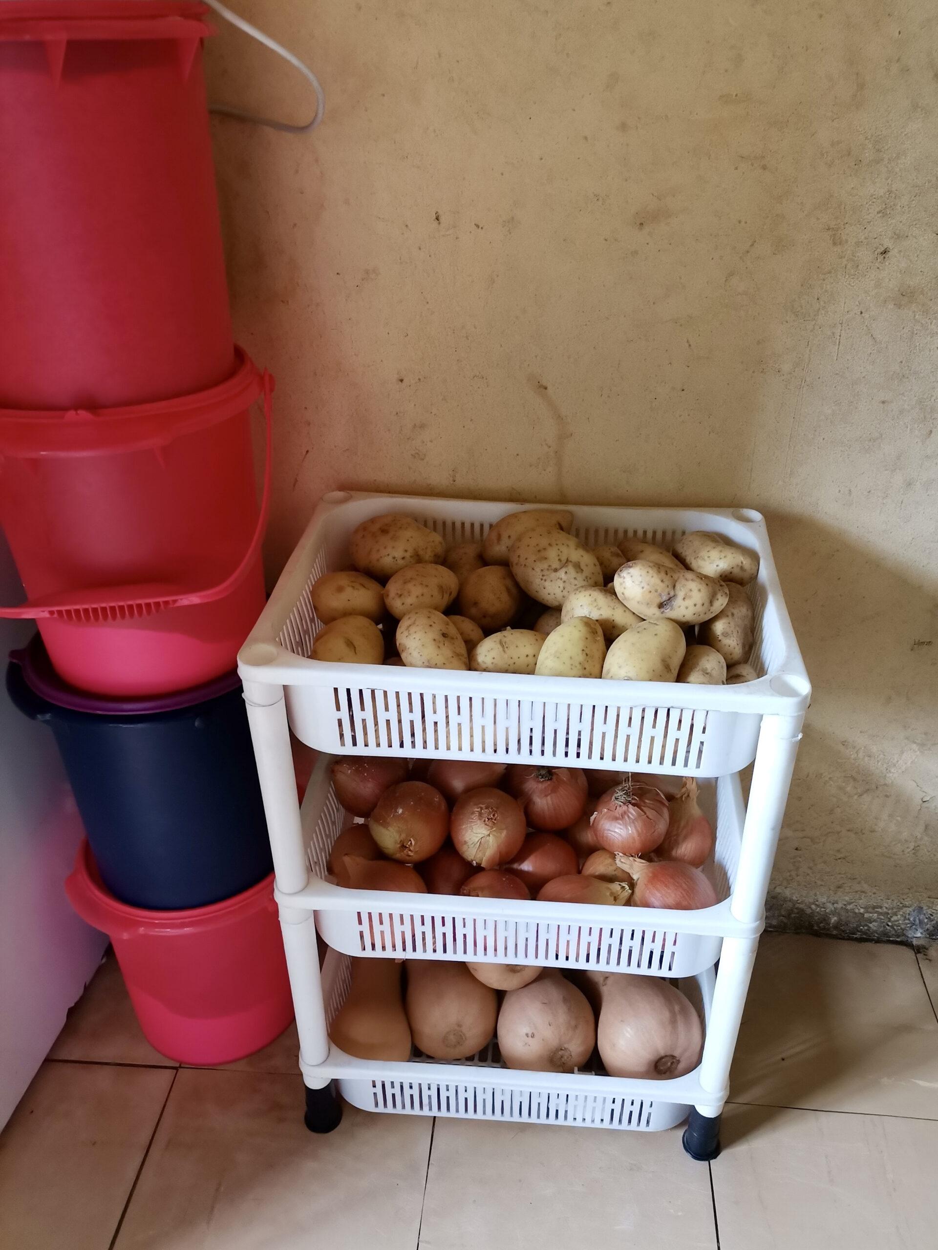 Vegetables in a rack